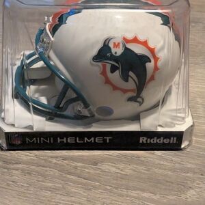 Riddell Mini Helmet - White and Green